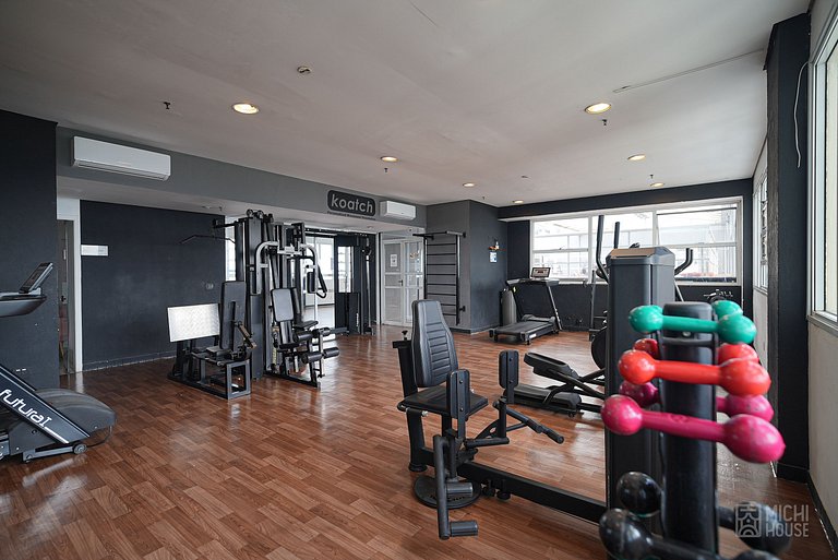 Confortável Flat em Alphaville AC/WF Al Mamore