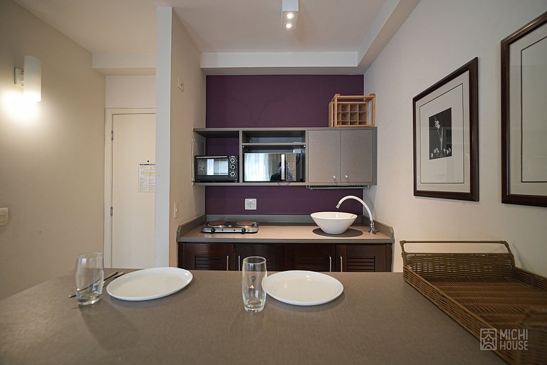Executivo Pratico • Centro Alphaville • Ar • Wifi