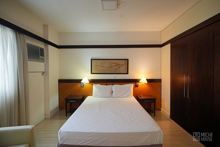 Moderno Flat em Alphaville/Cafe da manha com AC