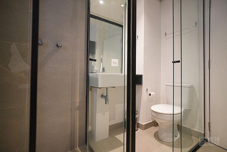 Belo Studio Metro/Santa Casa com Wifi/Ar