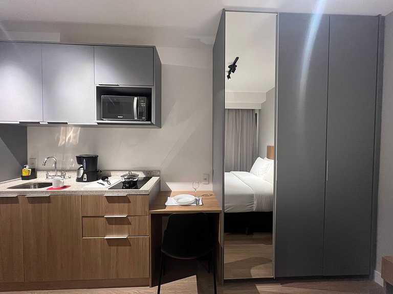 Perfeito Studio Vl Mariana AC/WF Metro
