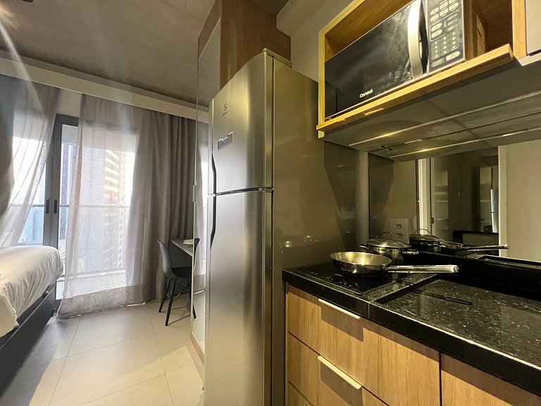 Perfeito Studio Metro Paraiso AC/WF