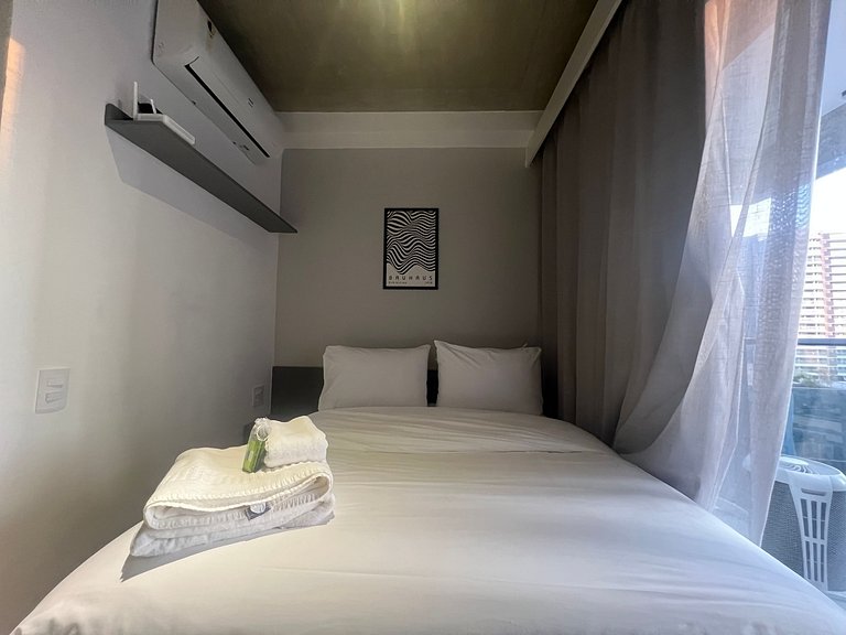Belo Studio Metro Paraiso AC/WF