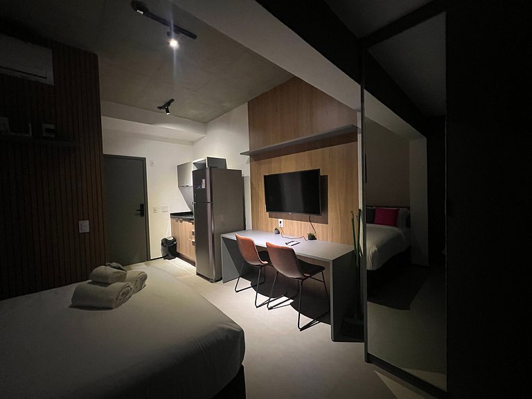 Studio no On Paulista • Metro Paraiso • com Ar