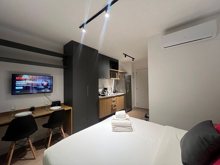 Maravilhoso Studio Allianz com AC/WF
