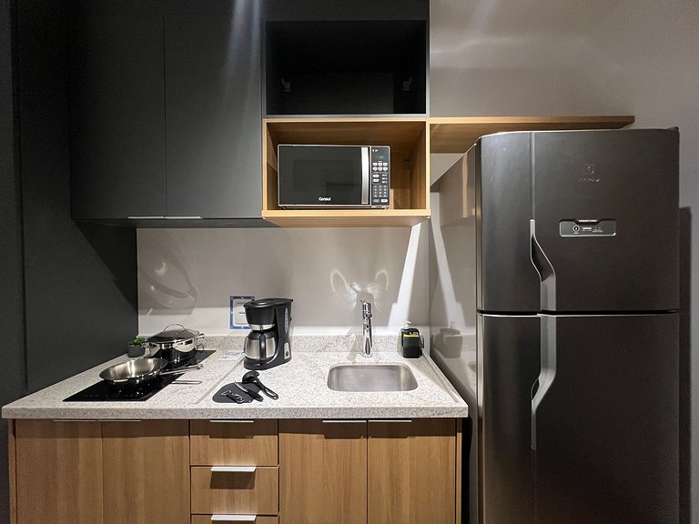 Maravilhoso Studio Allianz com AC/WF