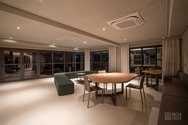 Perfect Studio Front Allianz Park AC/WF