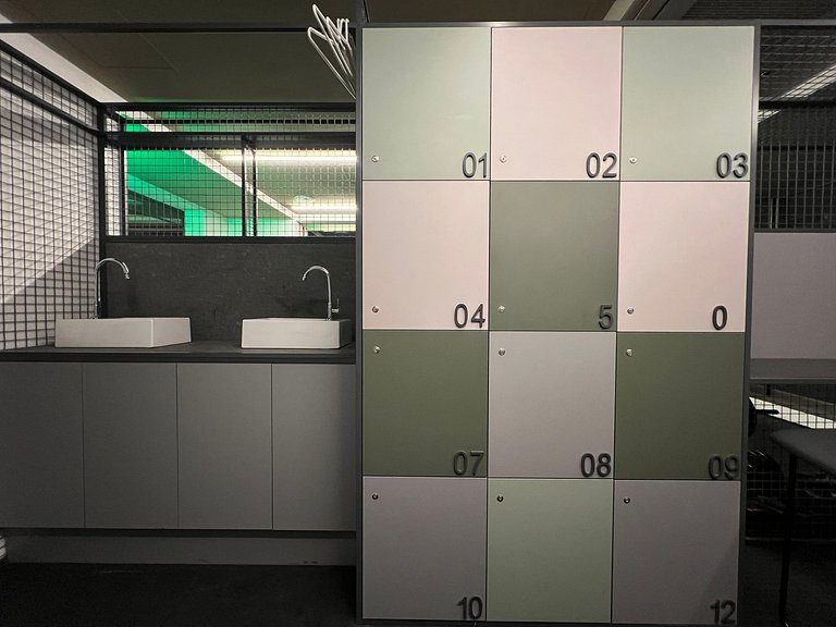 Descolado Studio Jardins/Rebouças/HC com AC/WF