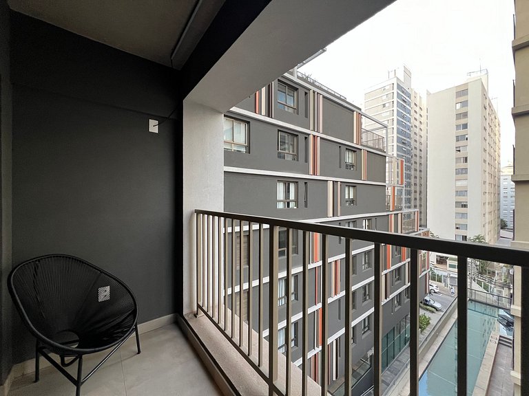 Maravilhoso Studio Jardins/Rebouças/HC com AC/WF