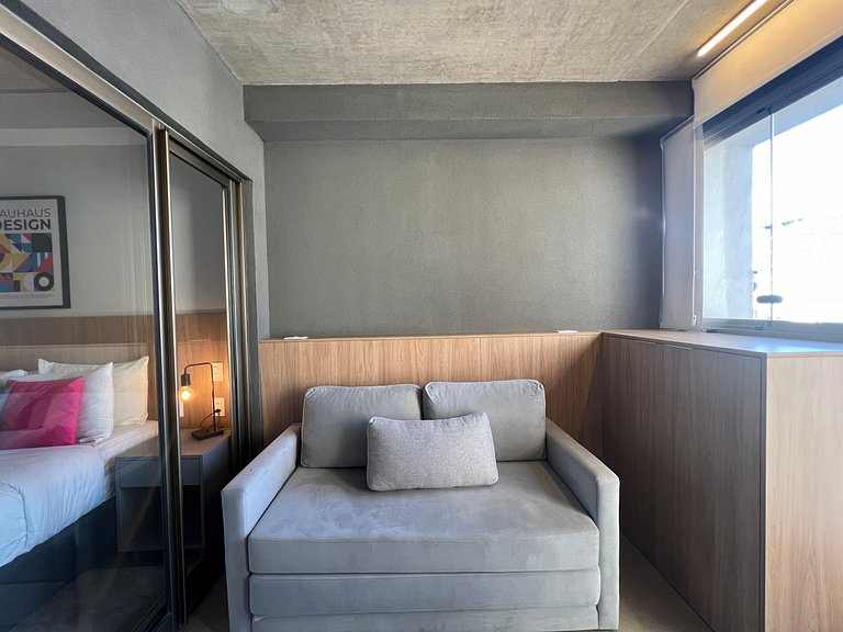 Descolado Studio Jardins/Rebouças/HC com AC/WF