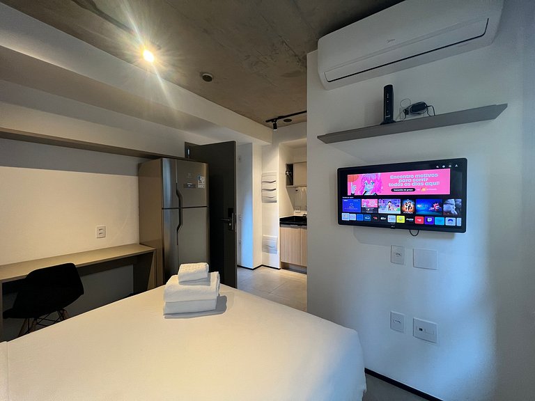Aconchegante Studio Jardins/Rebouças/HC com AC/WF
