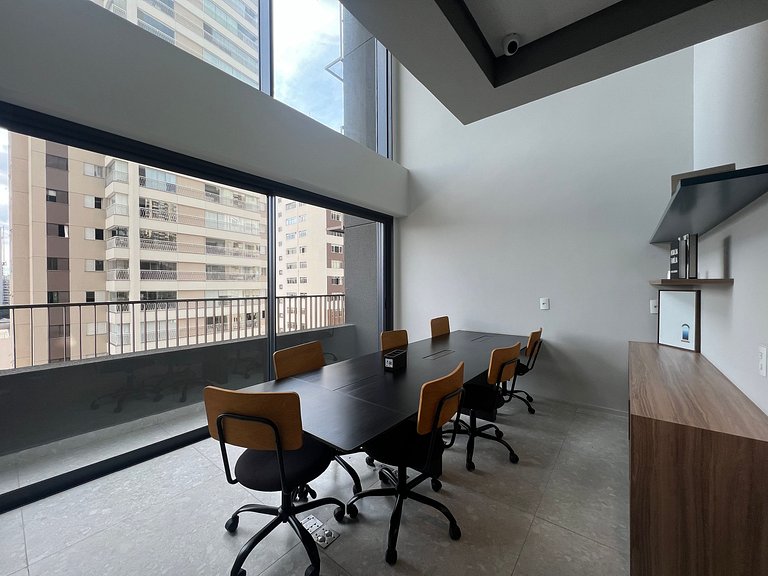 Studio 7 Min do Allianz • Lazer Completo • com Ar