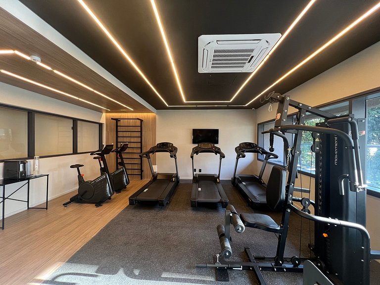 Studio 7 Min do Allianz • Lazer Completo • com Ar