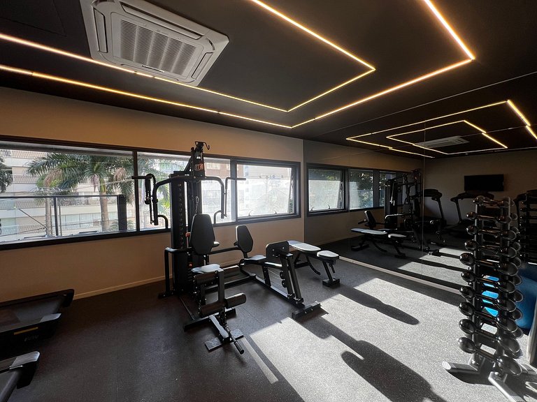 Studio 7 Min do Allianz • Lazer Completo • com Ar