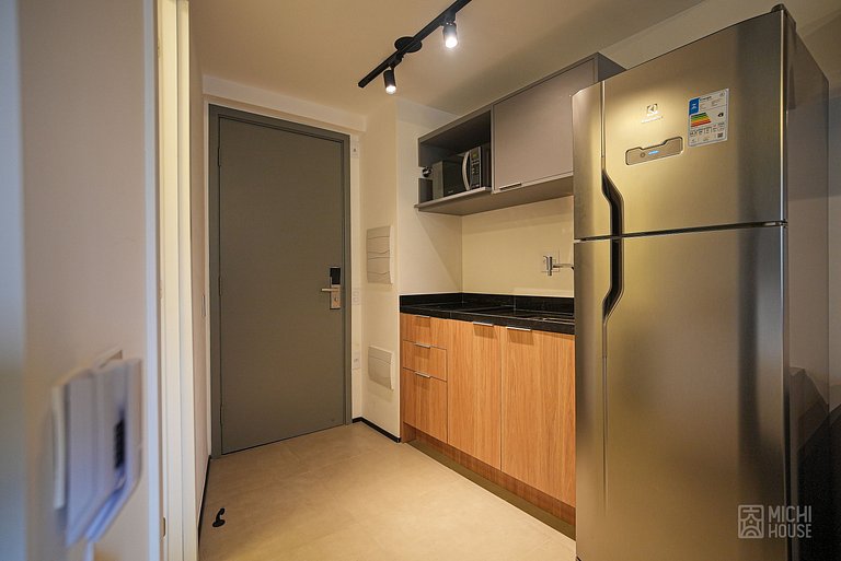 Lindo Studio Metro Oscar Freire/HC com WF/AC