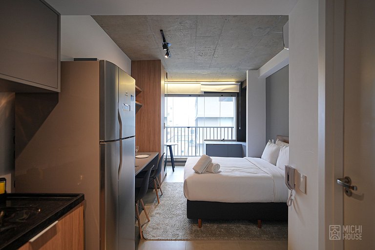 Lindo Studio Metro Oscar Freire/HC com WF/AC