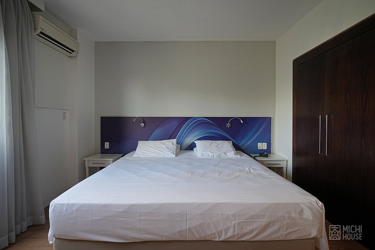Moderno Flat Executivo • Alphaville • Ar • Wifi