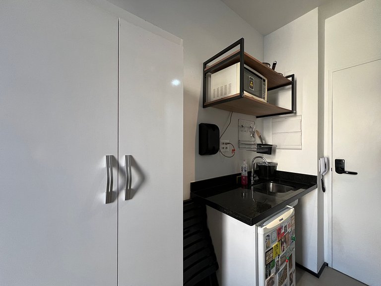 Elegante Studio Metro Sta Cecilia AC/WF