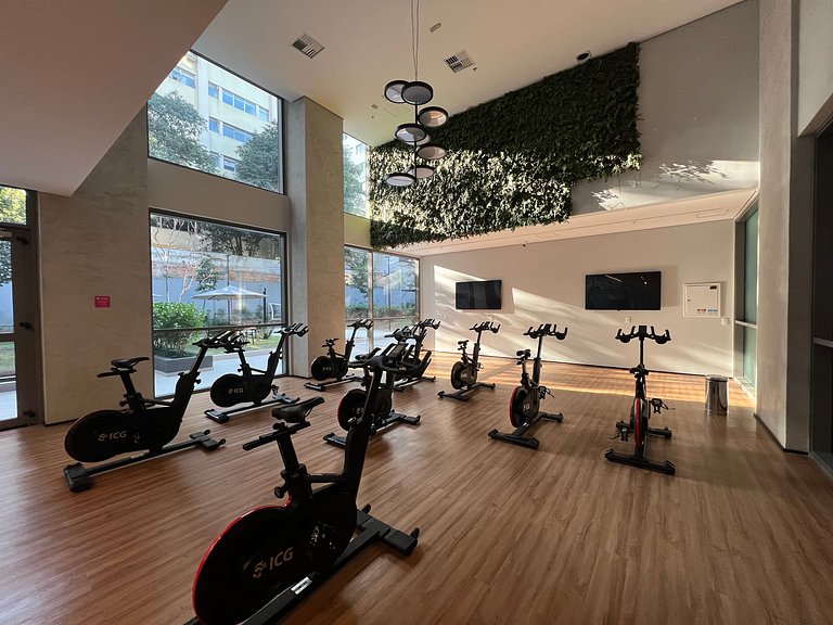 Maravilhoso Condominio no Jardins com AC/WF