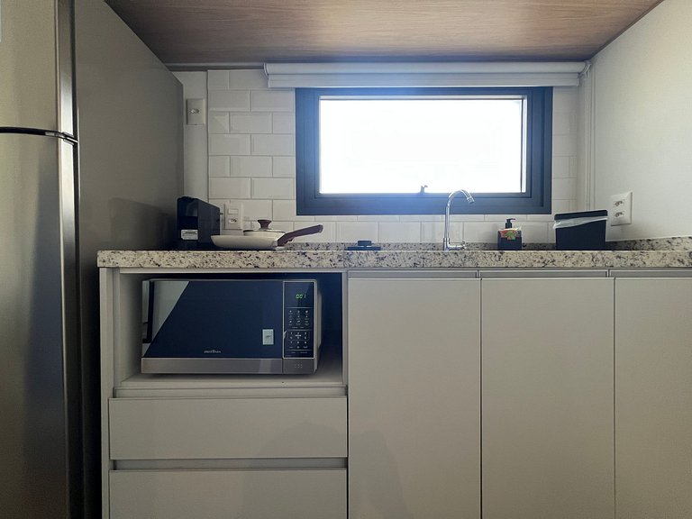 Studio Executivo • Metro Paraiso • com Ar