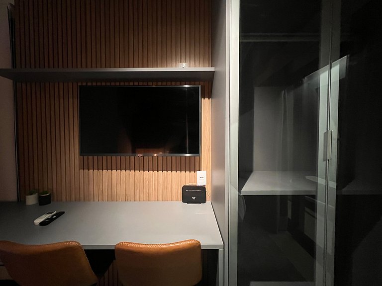 Lindo Studio Metro Oscar Freire/HC com WF/AC