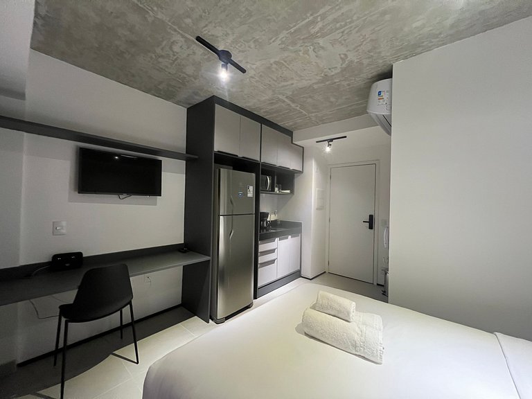 Incrivel Studio Jardins/Augusta AC/WF