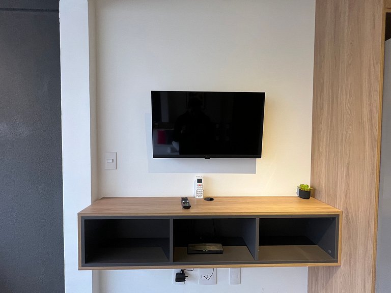 Incrivel Studio Jardins/Augusta AC/WF