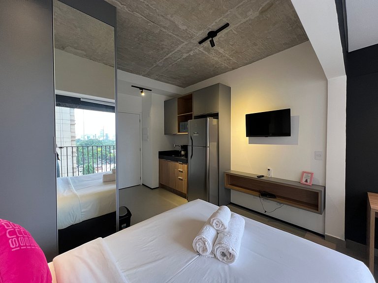 Incrivel Studio Jardins/Augusta AC/WF