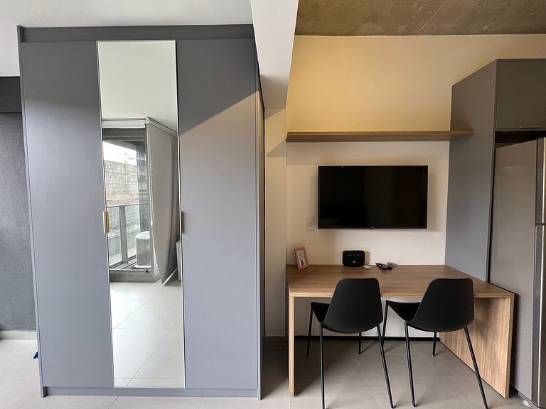 Incrivel Studio Jardins/Augusta AC/WF