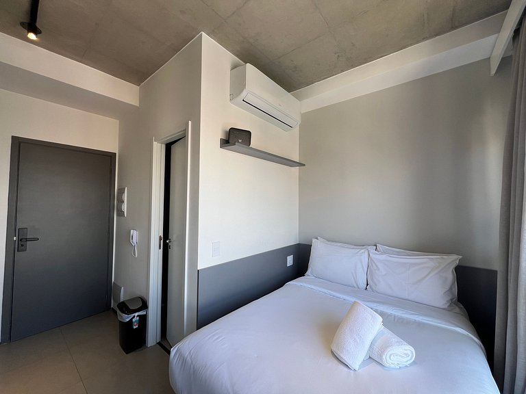 Spectacular Studio Metro Paraiso AC/WF Incredible View