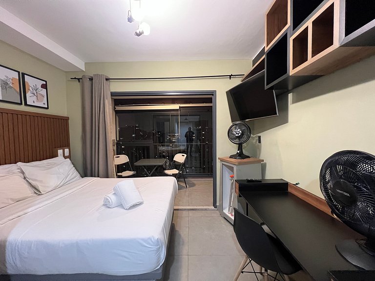 Perfeito Studio Metro Paraiso AC/WF