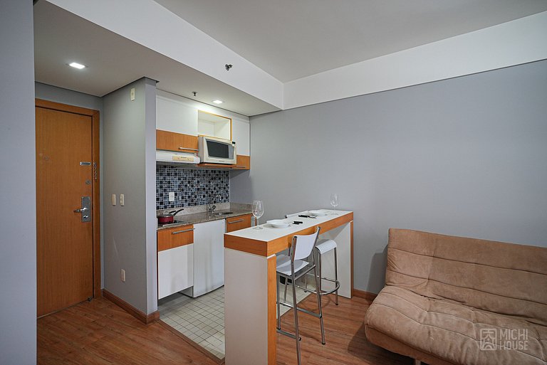Moderno Flat Executivo • Alphaville • Ar • Wifi