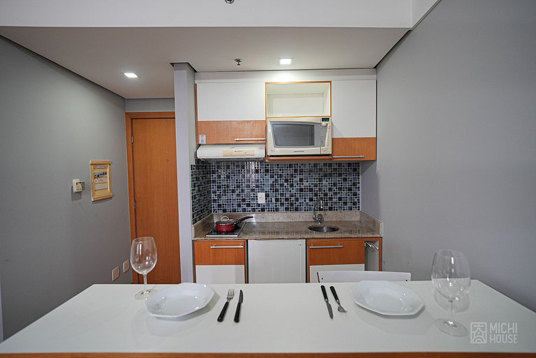 Moderno Flat Executivo • Alphaville • Ar • Wifi