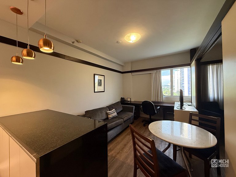 Apartamento Executivo em Alphaville • Praticidade