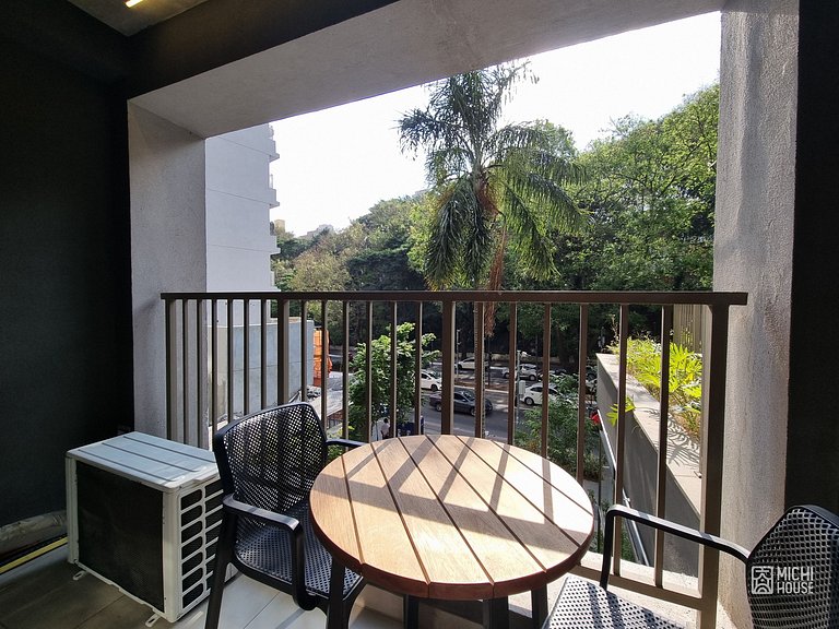 Lindo Studio Metro Oscar Freire/HC com Ar/Wifi