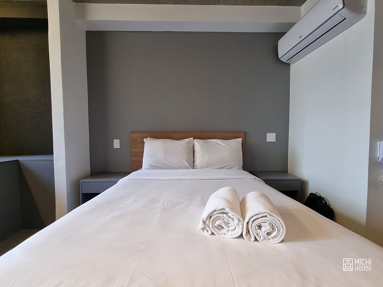 Lindo Studio Metro Oscar Freire/HC com Ar/Wifi