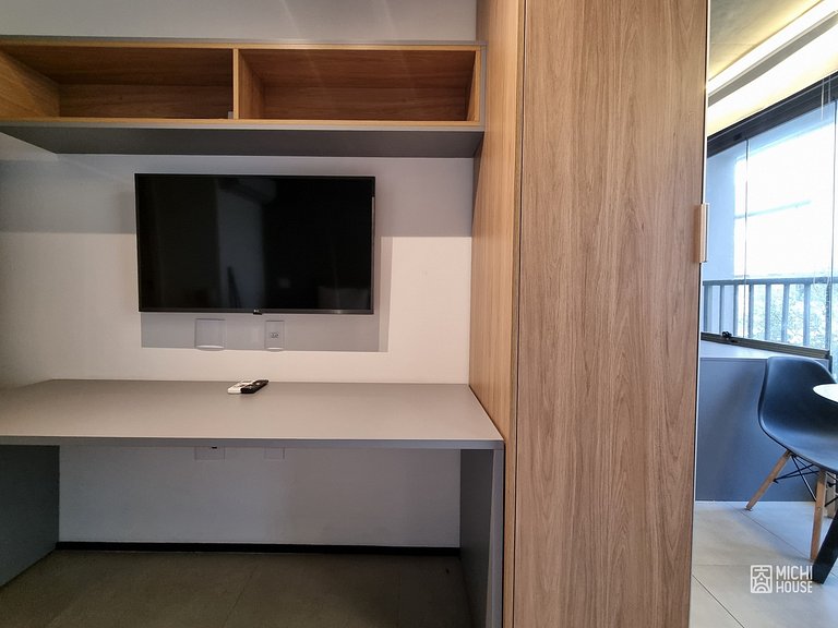 Lindo Studio Metro Oscar Freire/HC com Ar/Wifi