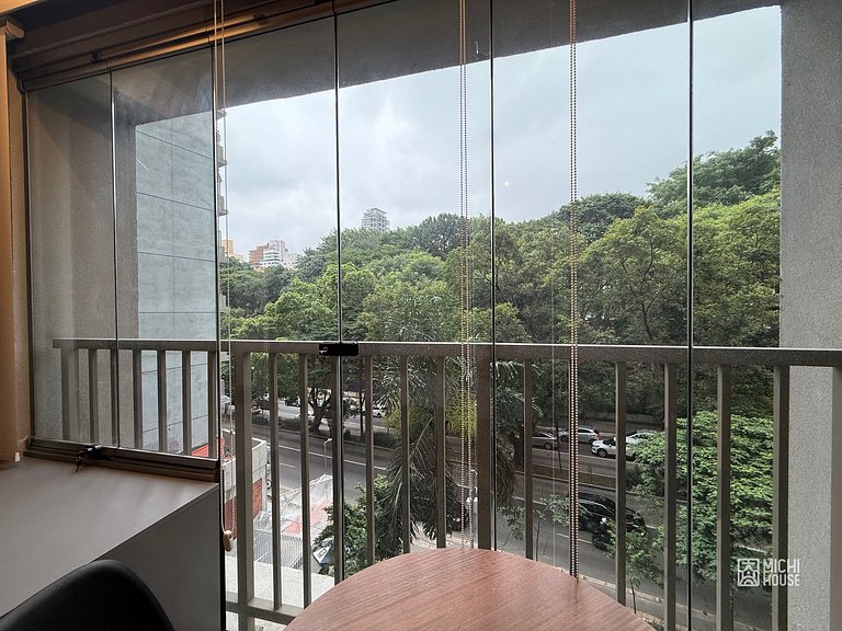 Lindo Studio Metro Oscar Freire/HC com Ar/Wifi