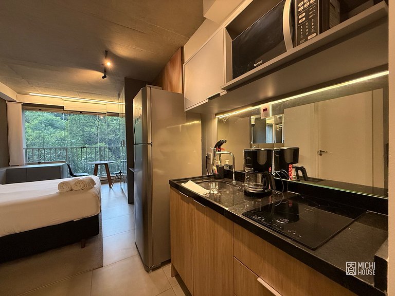 Lindo Studio Metro Oscar Freire/HC com Ar/Wifi