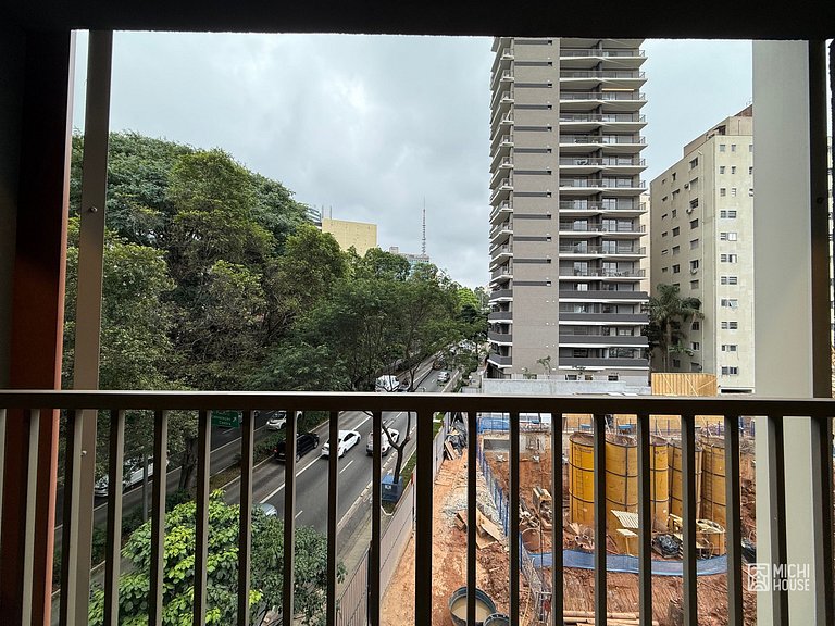 Lindo Studio Metro Oscar Freire/HC com Ar/Wifi