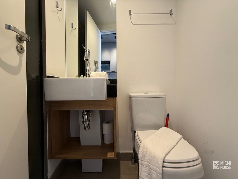 Descolado Studio Jardins/Rebouças/HC com Ar/Wifi