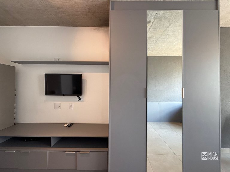 Incrivel Studio Metro Oscar Freire/HC com Wifi/Ar