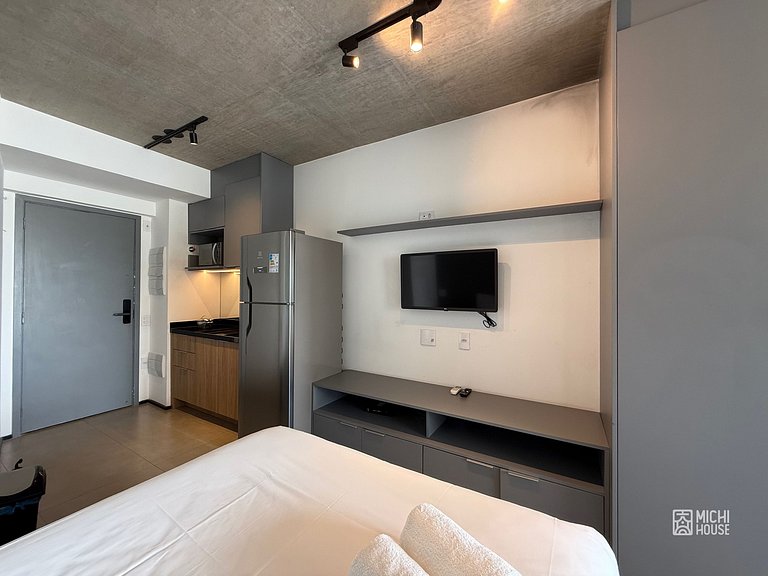 Incrivel Studio Metro Oscar Freire/HC com Wifi/Ar