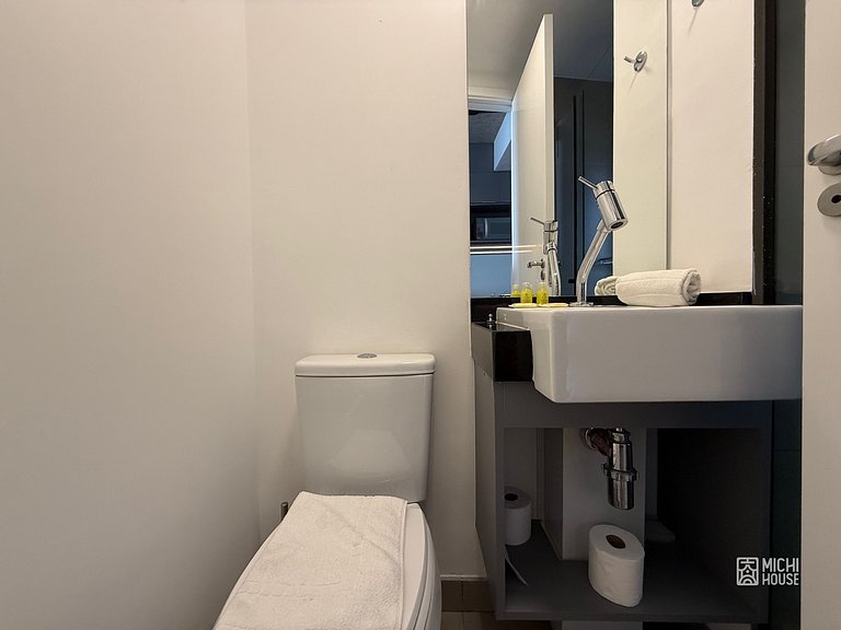 Incrivel Studio Metro Oscar Freire/HC com Wifi/Ar