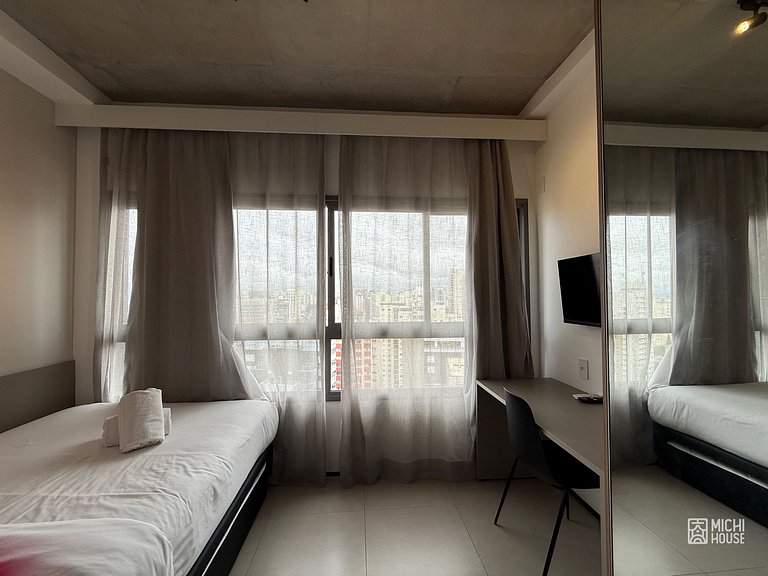 Studio Executivo na Av Paulista • Metro Paraiso