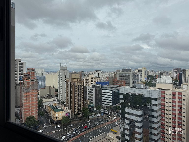 Studio Executivo na Av Paulista • Metro Paraiso