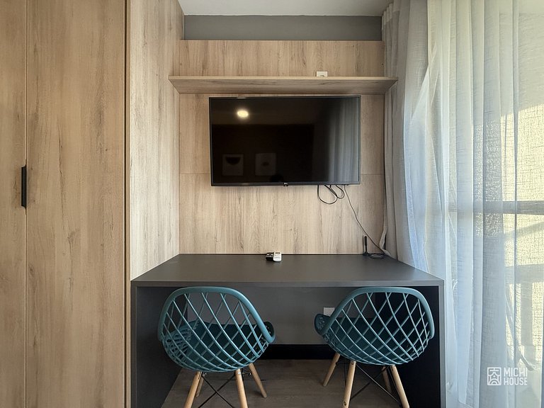 Lindo Studio Pinheiros/ Av Sumare com Wifi/Ar