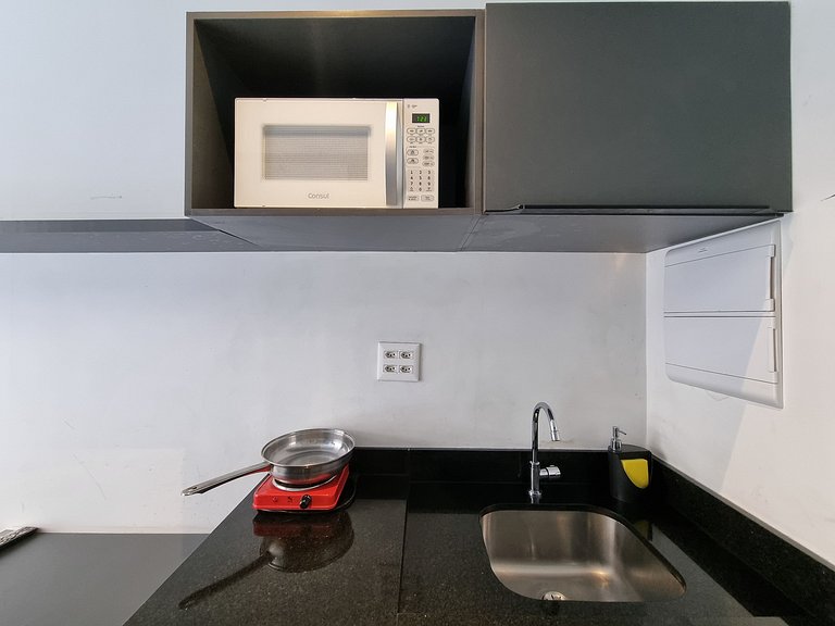 Descolado Studio Metro/Santa Casa com Ar/Wifi