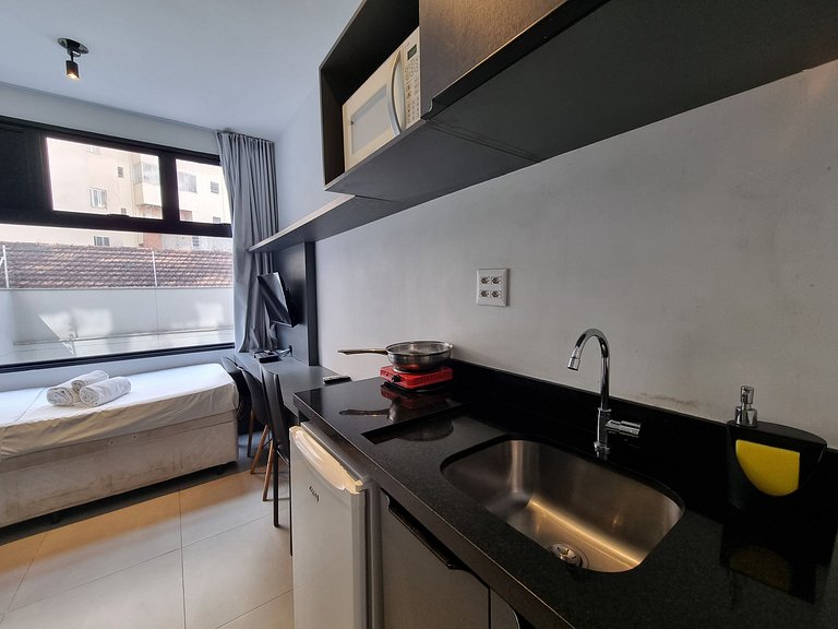 Descolado Studio Metro/Santa Casa com Ar/Wifi
