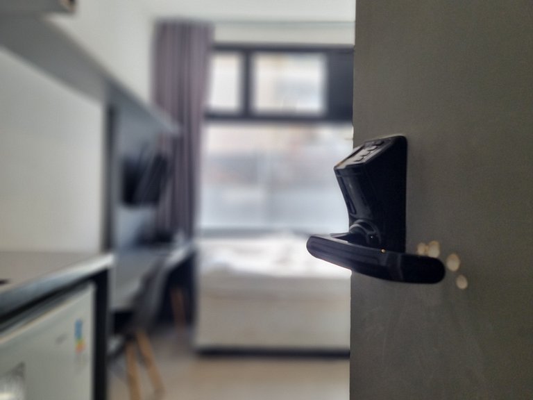 Belo Studio Metro/Santa Casa com Wifi/Ar